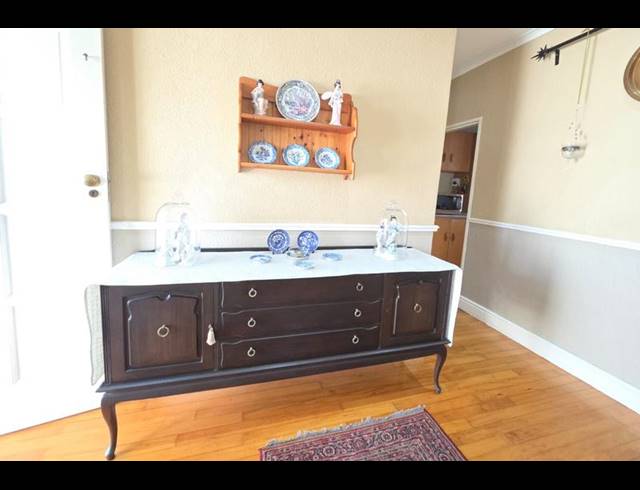 3 BEDROOM HOUSE FOR SALE IN DE LA HAYE